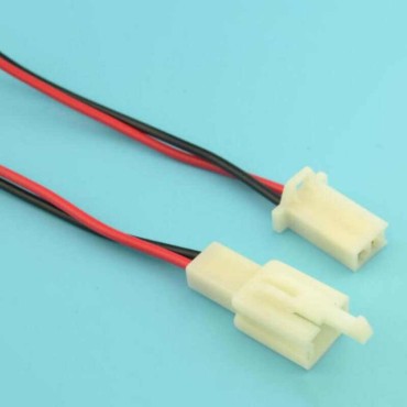 Разъем герметичный с проводом 0.5 мм² на 2 контакта в сборе